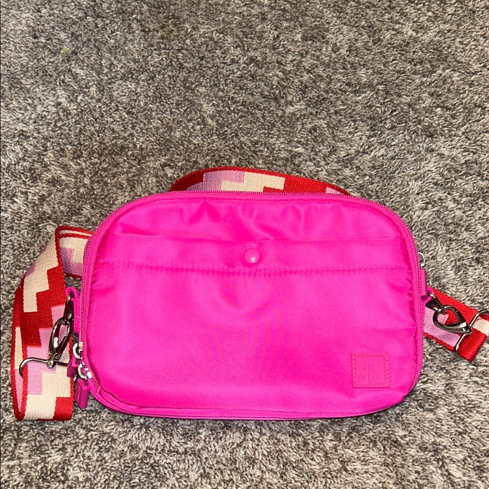 NWOT IHKWIP Day to Day Convertible Crossbody Berry
